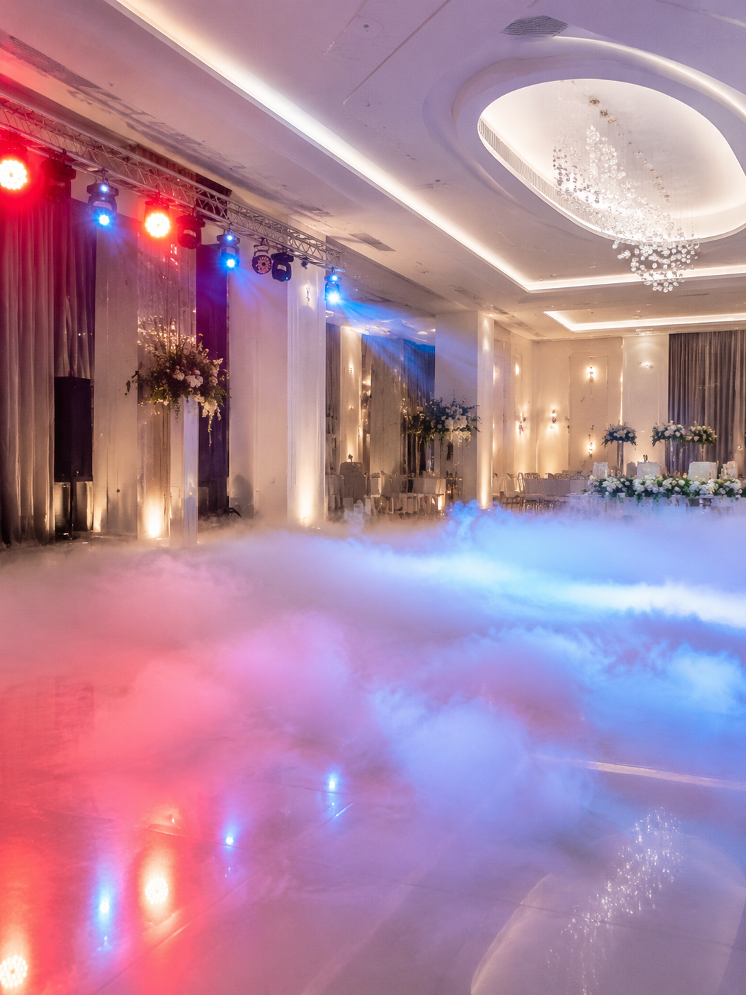 Fum greu și lumini colorate pentru evenimente